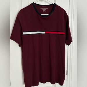 Tommy Hilfiger Men's Burgundy T-Shirt with Logo Stripe